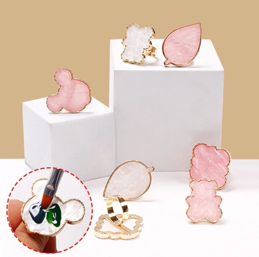 Finger Ring Mixing Plate - Random Shape