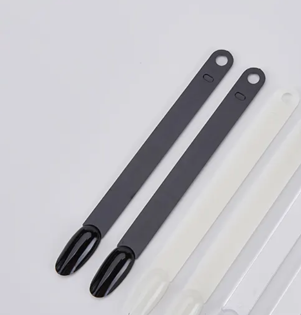 Nail Display with Ring (50 Black Oval Sticks)