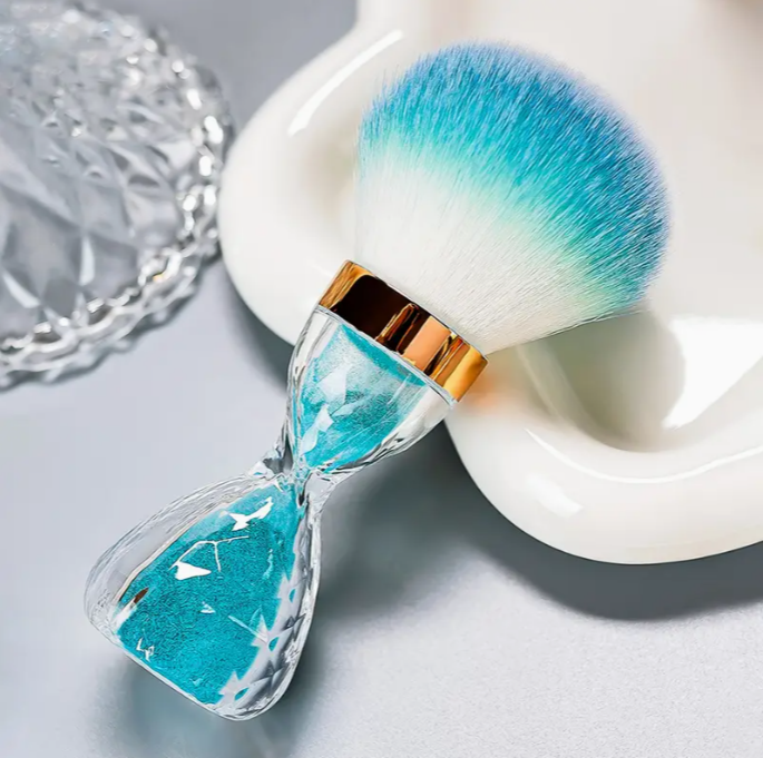 Hourglass Dust Brush