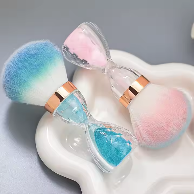 Hourglass Dust Brush