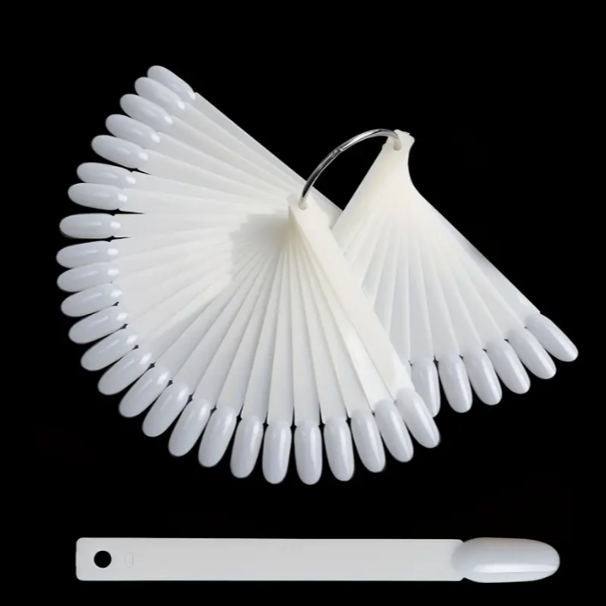 Nail Display with Ring (50 Natural Oval Sticks)