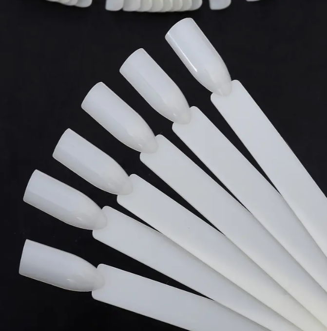 Nail Display with Ring (50 Natural Square Sticks)